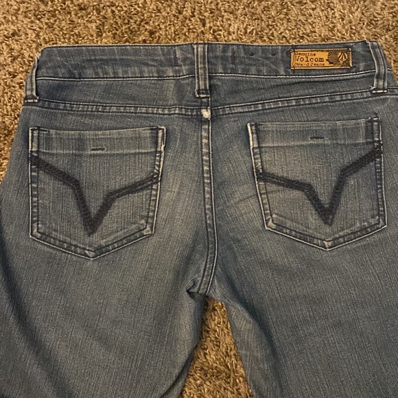 Volcom Jeans - Picture 3 of 5